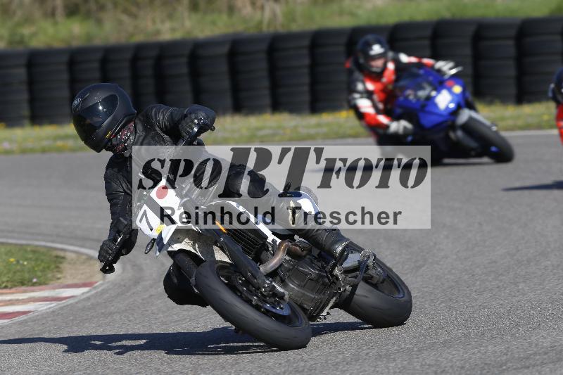 /Archiv-2025/03 04.04.2025 TZ Motorsport ADR/Gruppe rot/7